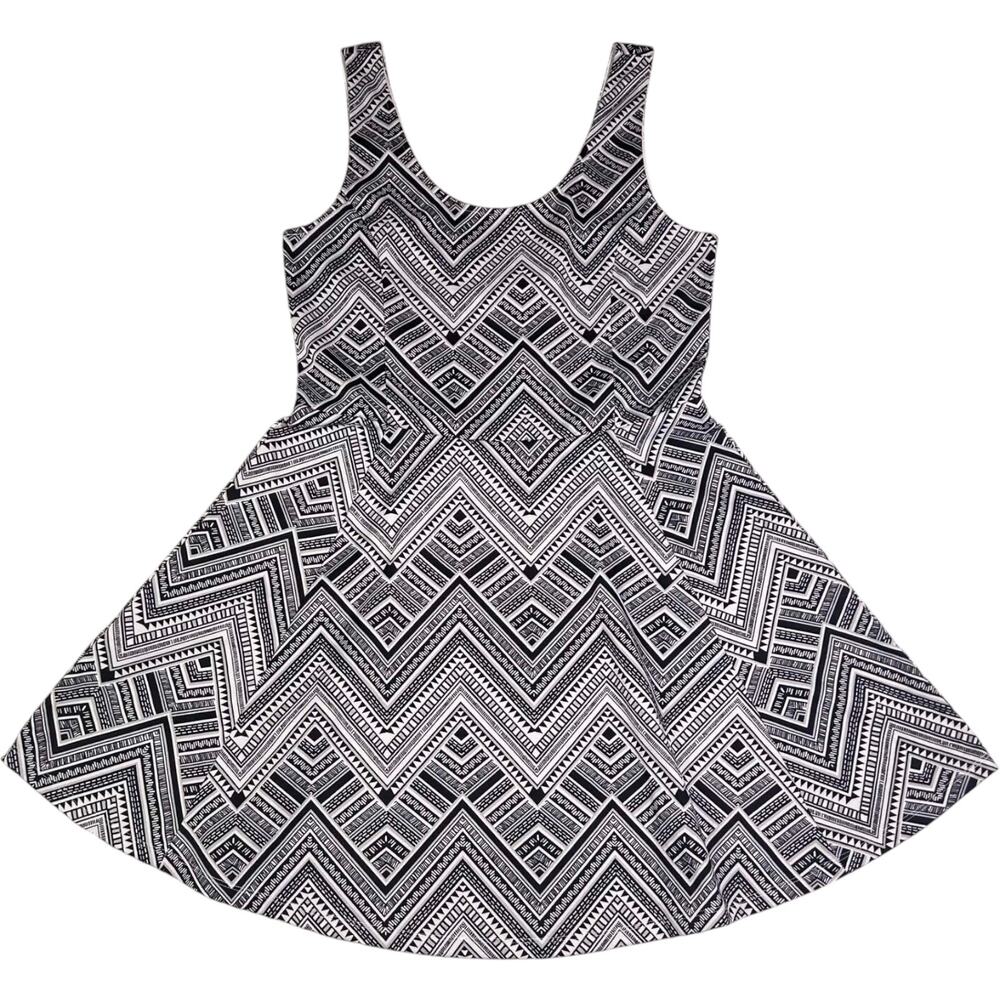 H&M Divided Black White Geometric Aztec Print Skater Dress Women's 14 Boho Chic